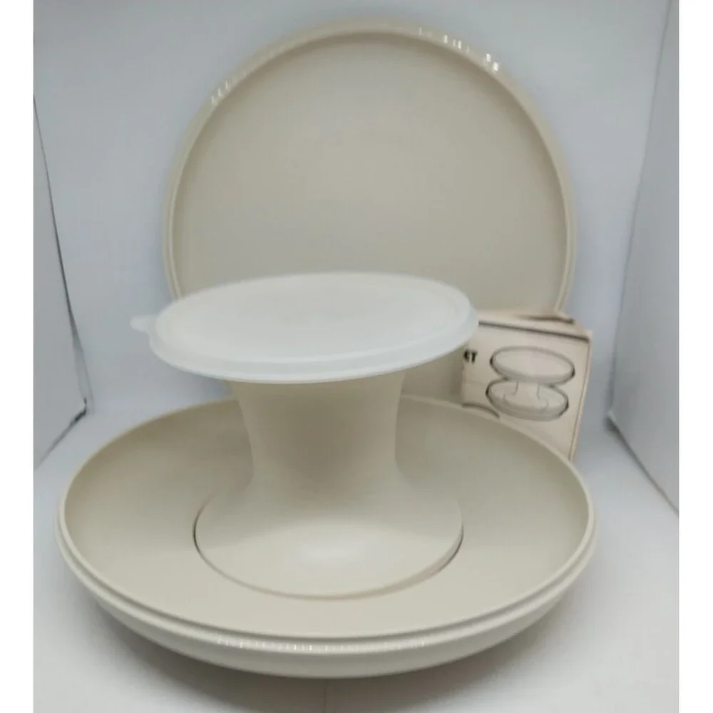 1983 Tupperware Serve It All Pedestal 4-pc Set #1532 Never used! Retro!